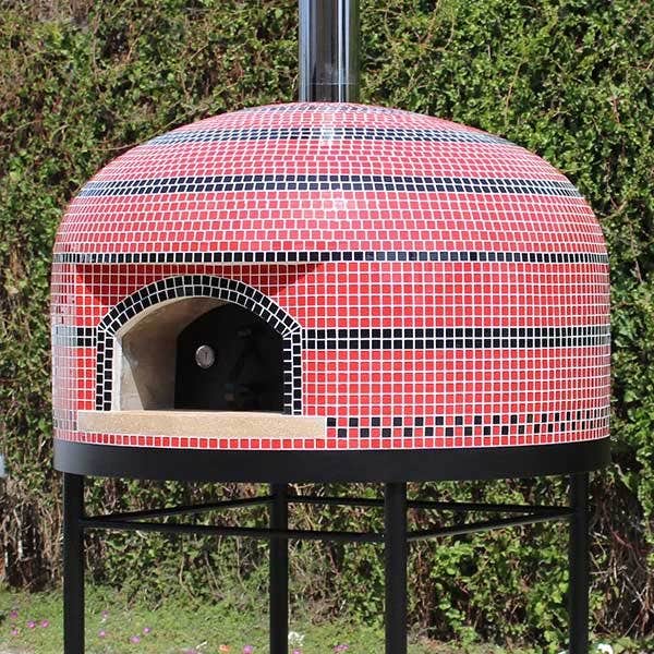 http://www.atbbq.com/cdn/shop/files/forno-bravo-vesuvio-wood-fired-oven-with-decorative-stand-pizza-makers-ovens-40052614201621.jpg?v=1693685895