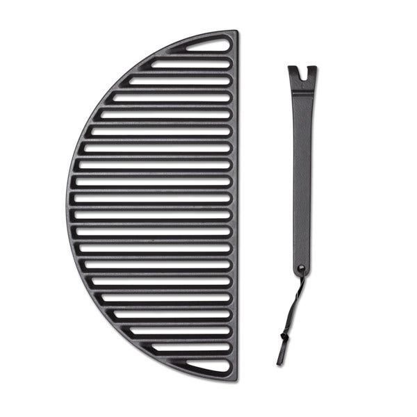 https://www.atbbq.com/cdn/shop/files/kamado-joe-half-moon-cast-iron-cooking-grate-for-24-big-joe-outdoor-grill-accessories-40052994244885.jpg?v=1693580587