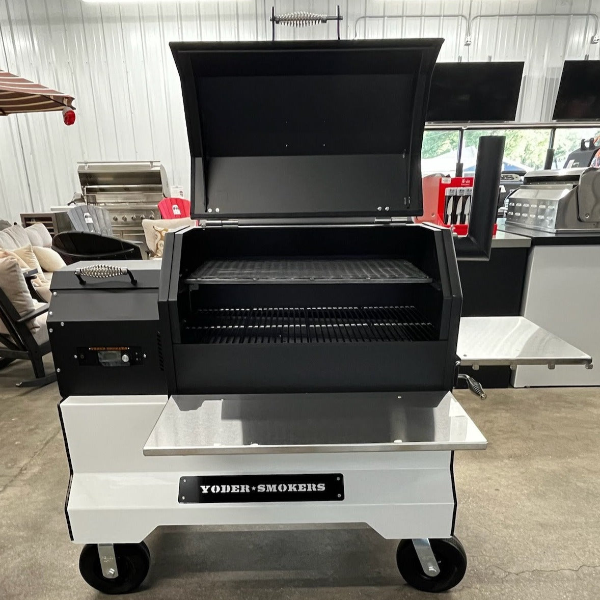 Local Special, Yoder Smokers YS640S Pellet Grill on White Competition Cart, Stainless Steel Shelves Outdoor Grills White 101828