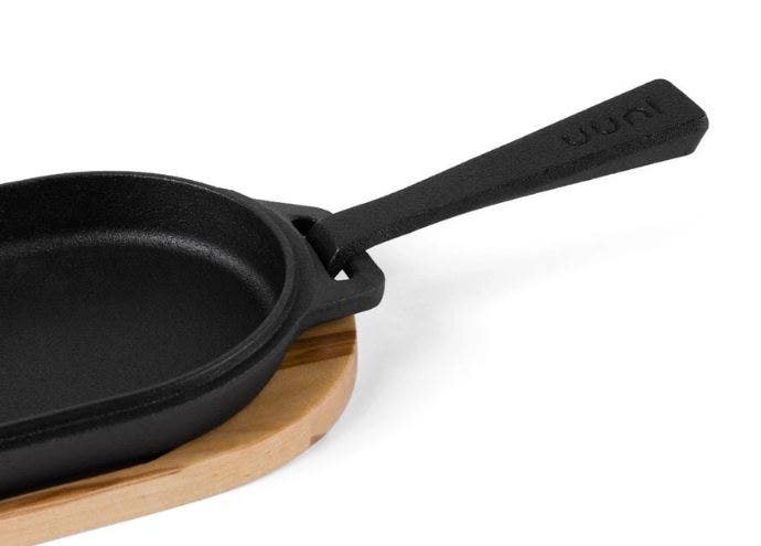 Ooni Cast Iron Sizzler Pan + Reviews