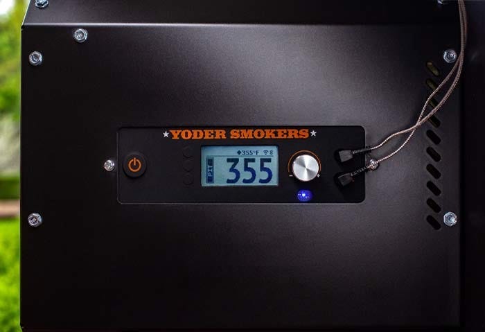 https://www.atbbq.com/cdn/shop/files/yoder-smokers-built-in-ys640s-pellet-grill-with-island-frame-double-access-doors-outdoor-grills-41402758824213.jpg?v=1693838893